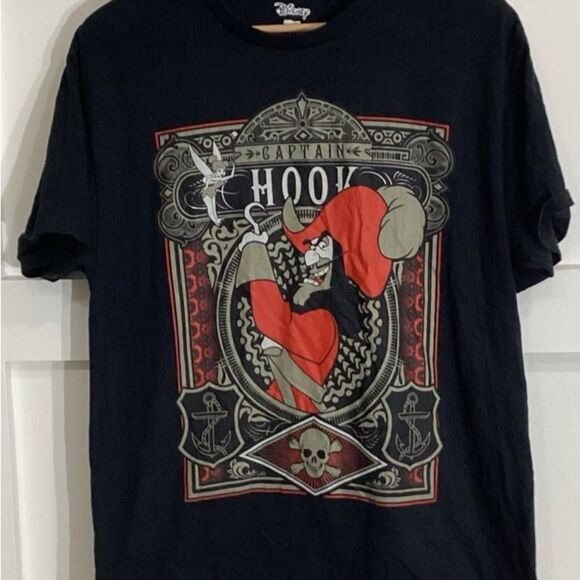 Disney Captain Hook Men’s Size Large Graphic Black T-Shirt - Picture 8 of 9
